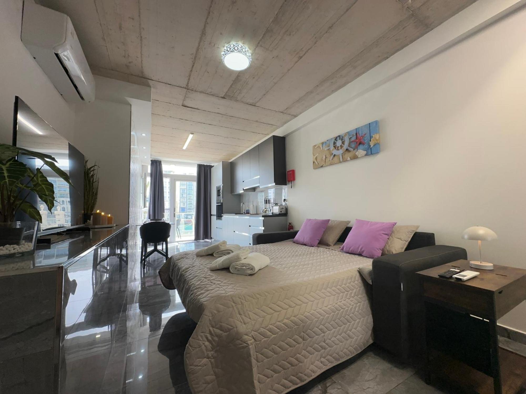 Seafront, Lovely Modern Studio. Saint Julian's Exterior photo